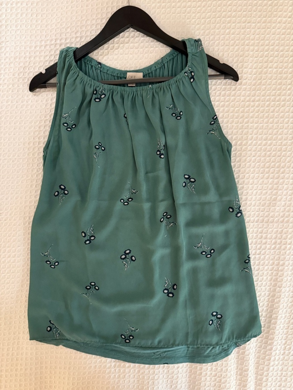 LOFT Outlet Knit Teal Floral Sleeveless Gathered Neck Blouse Medium
